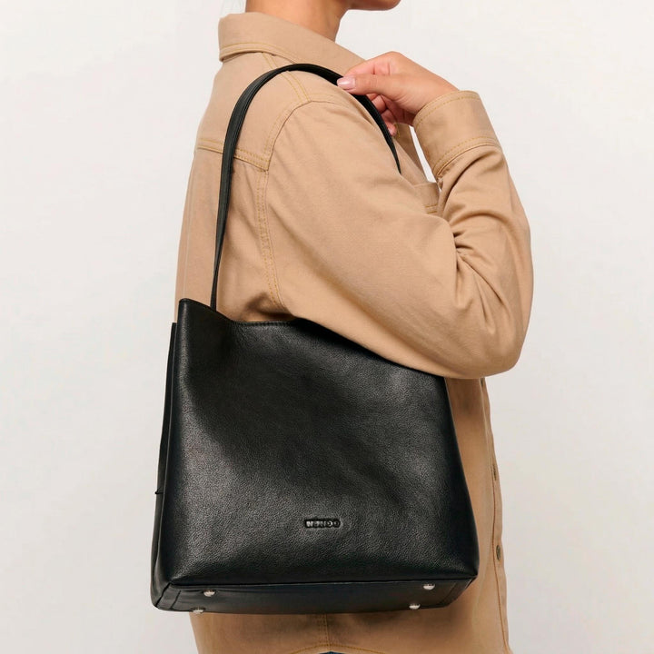 Núnoo Chiara Air 1 Black Large Black