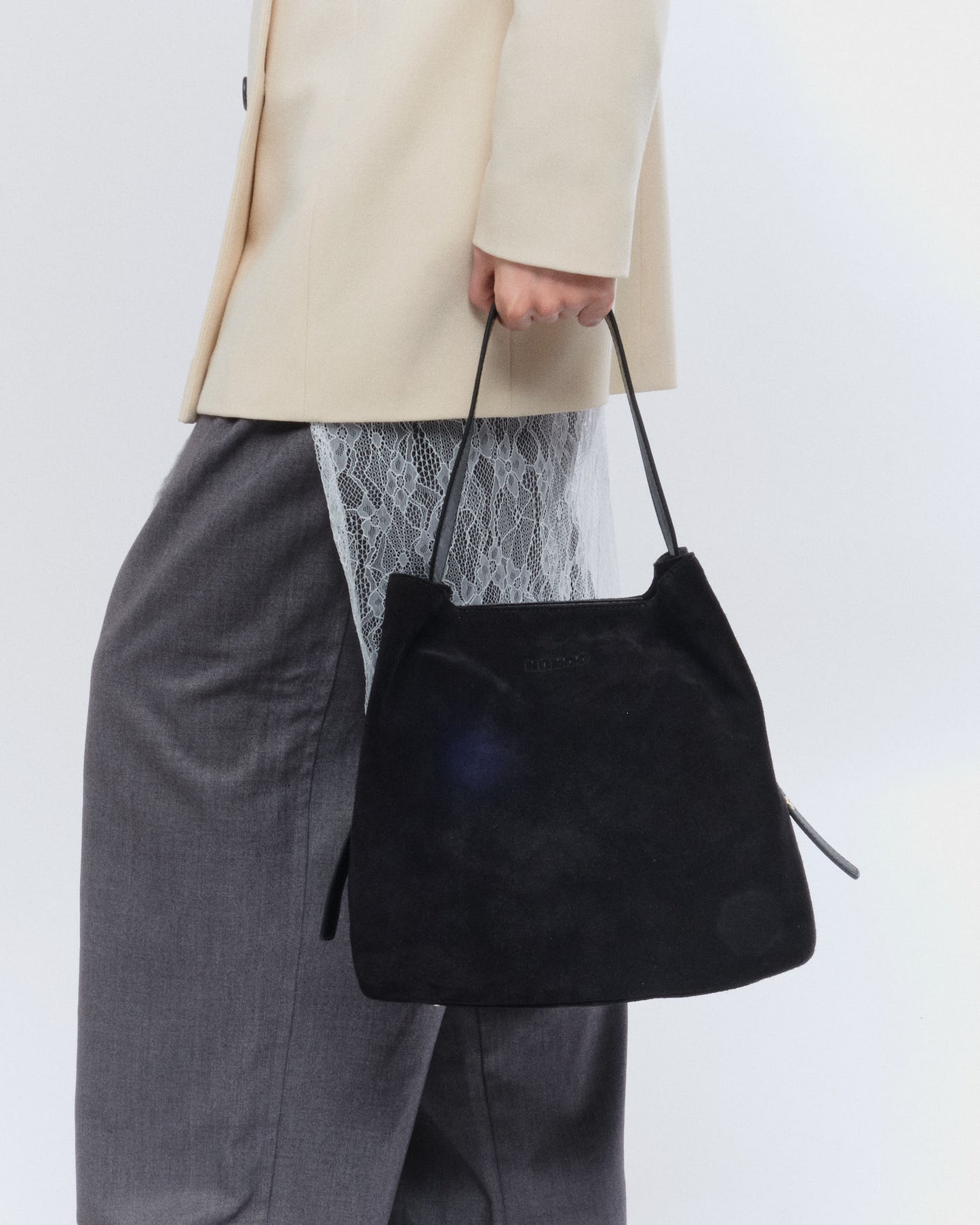 Núnoo Chiara Suede Black w. Gold Large Black