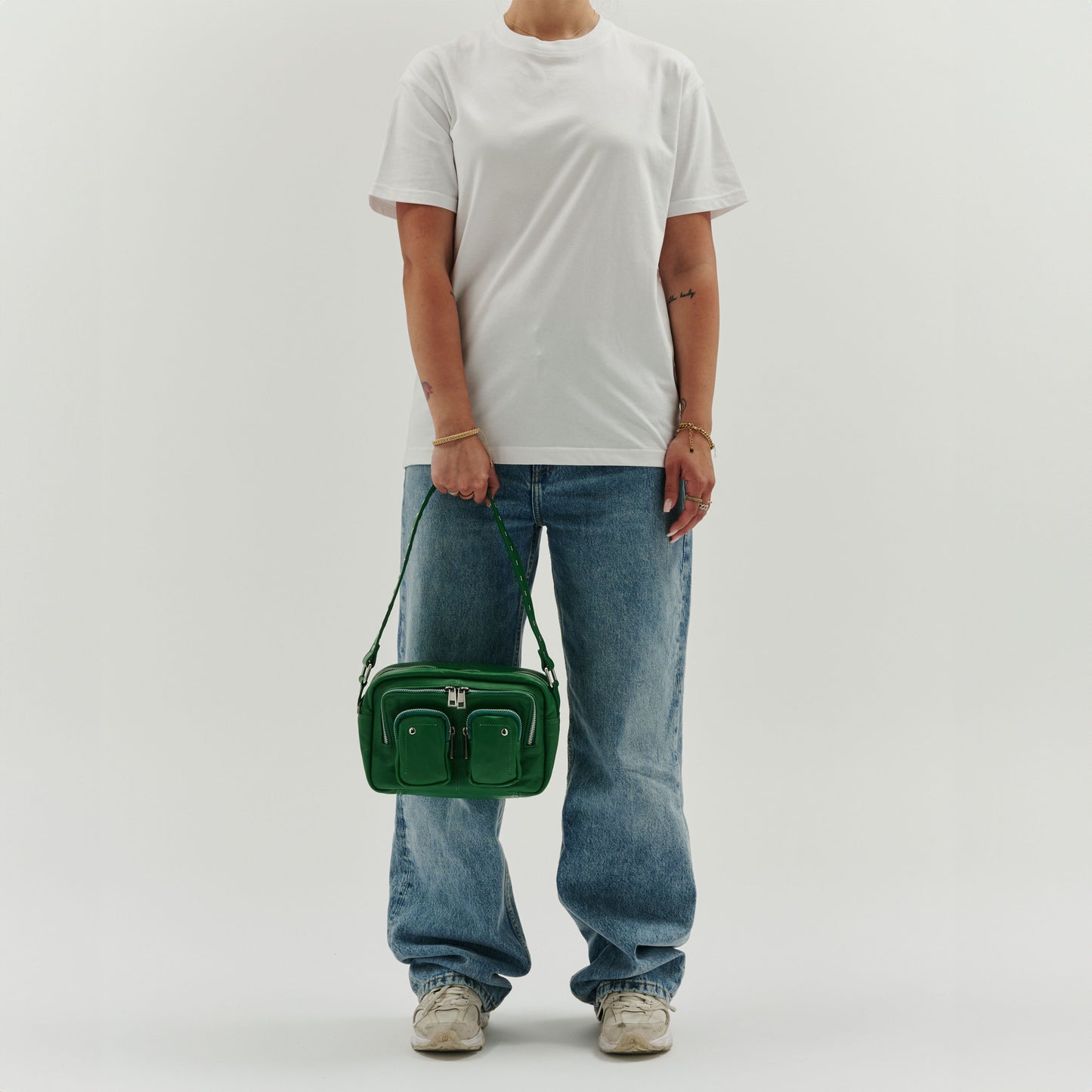 Núnoo Ellie Silky Green Ferent Crossbody Green
