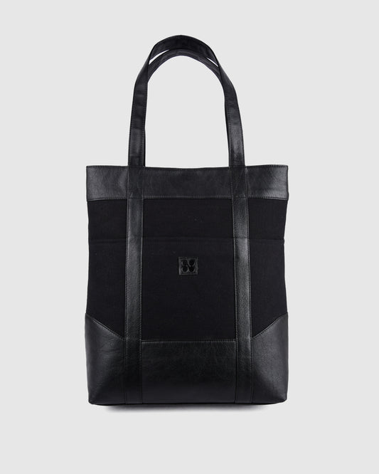 Núnoo Karl Canvas Black Large Black